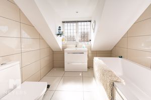 Photo 18- click for photo gallery